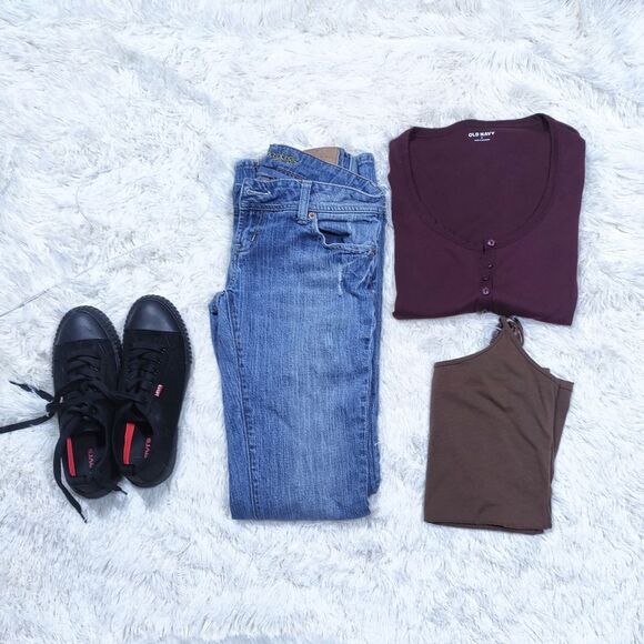 Sold ❌American Eagle Artist Jeans - Picture 1 of 8